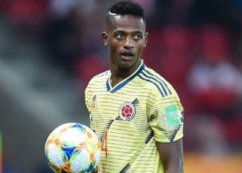 Anderson Arroyo estará en la pretemporada del Liverpool.