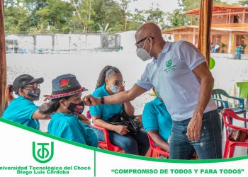NOTICIAS EN ISTMINA   Directivas de la Universidad Tecnológica del Chocó, realizan visita al CDS del San Juan en Istmina.
